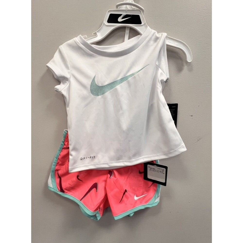 Nike Girl 2 Piece T-Shirt & Shorts Set ~ Coral, Mint Green, White 12 m